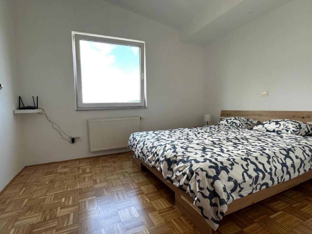 Apartma Lunca 3 Ljubljana Exteriör bild
